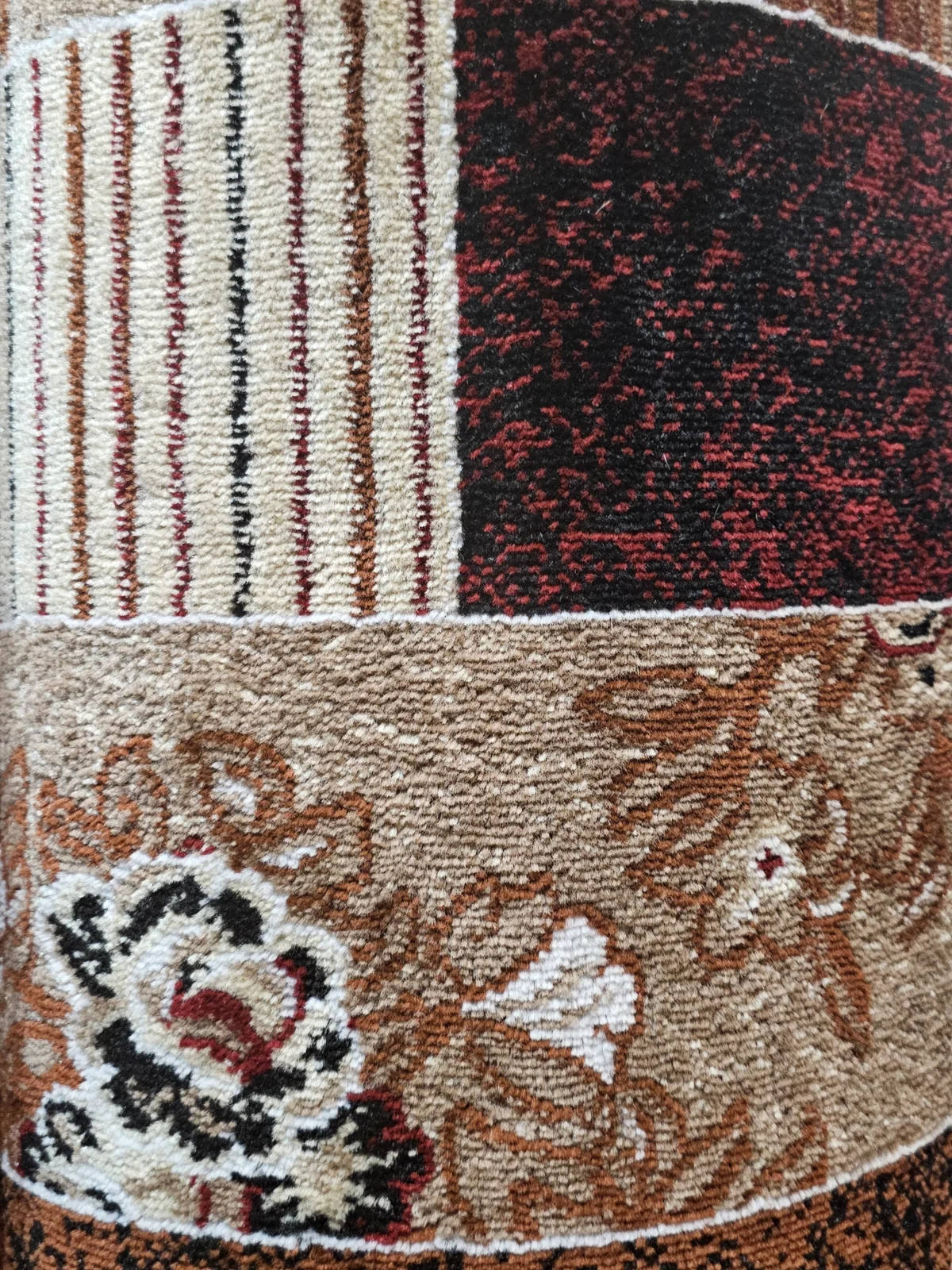 Wall to Wall Carpet Alpha-2