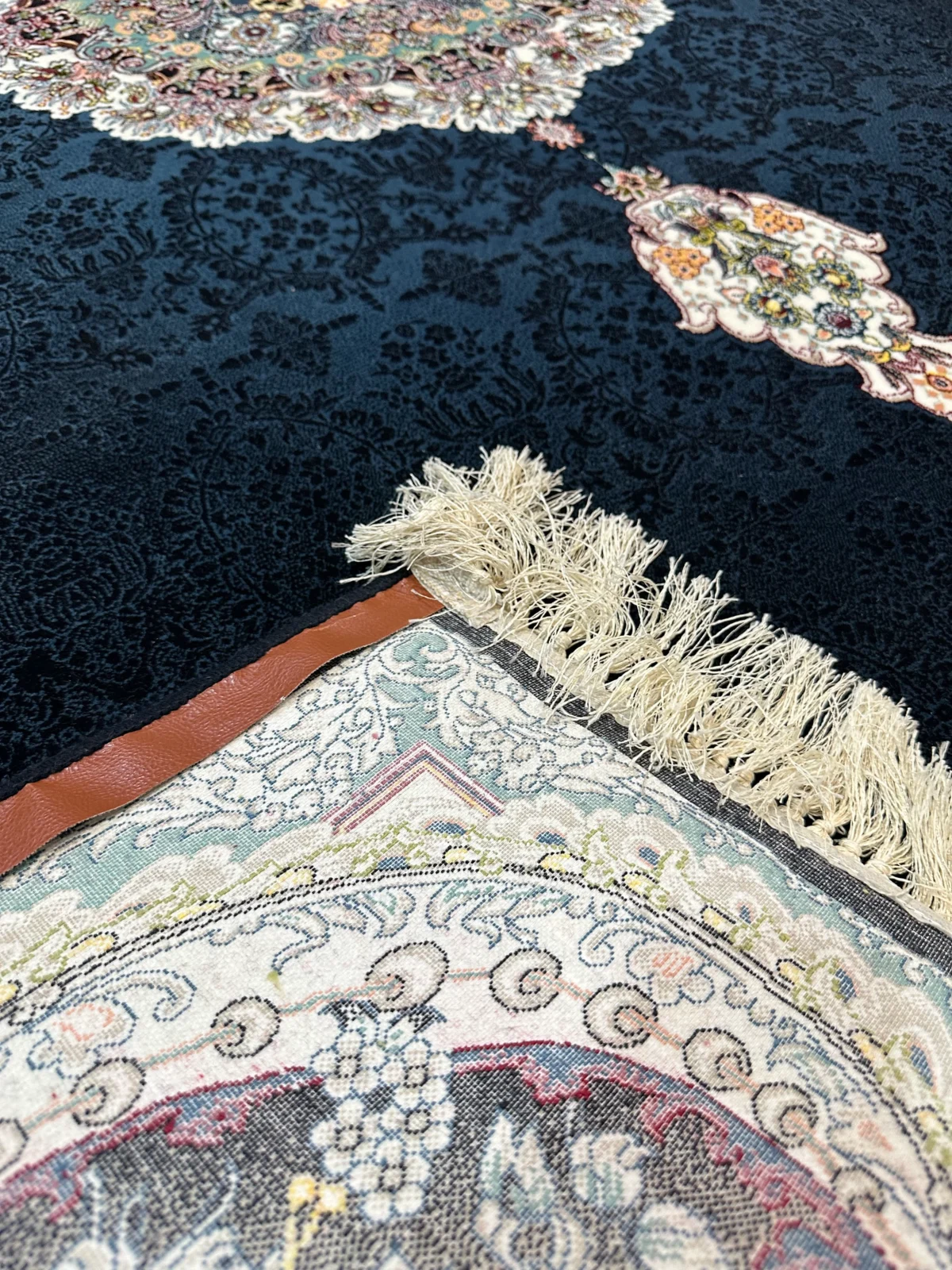Padide Irani Rug NavyWhite 700 Reeds