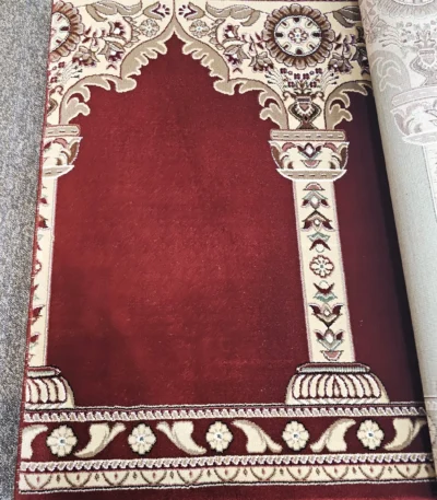 Al-Makkah Red D1 Mosque Prayer Roll