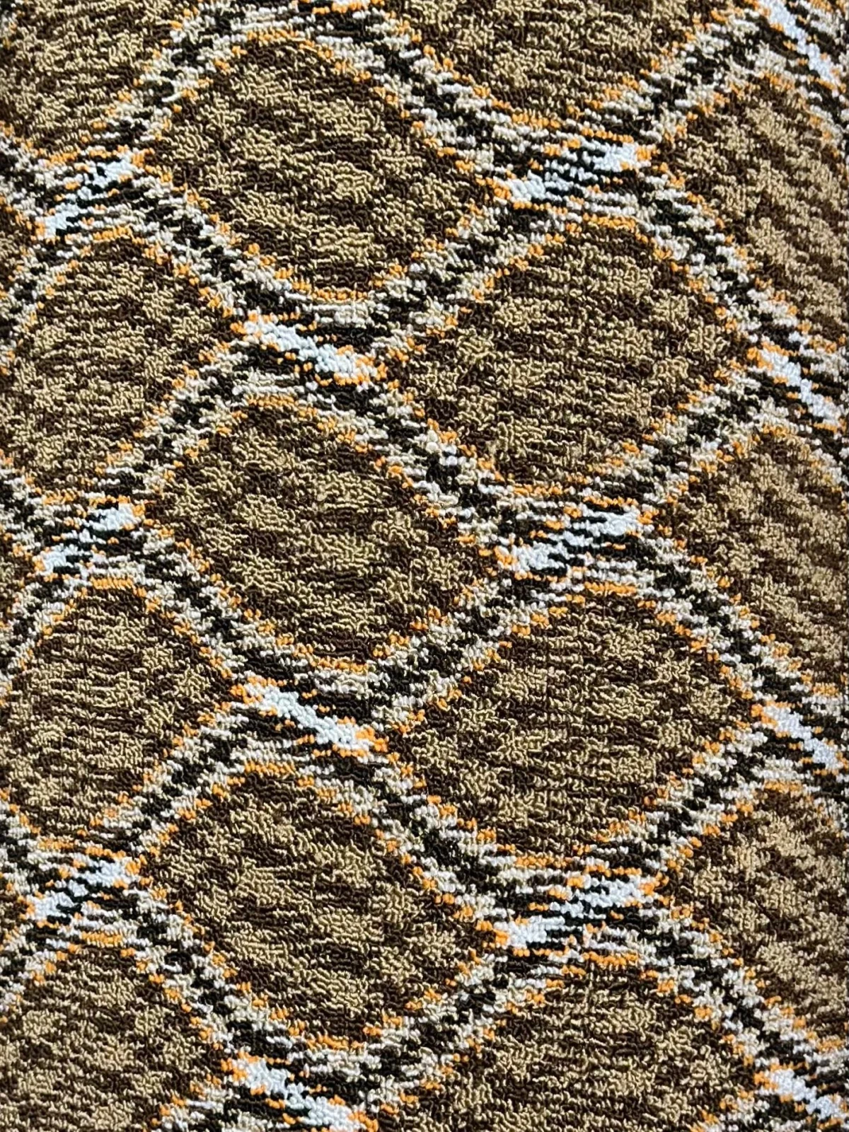 Wall to Wall Carpet Diamond Check